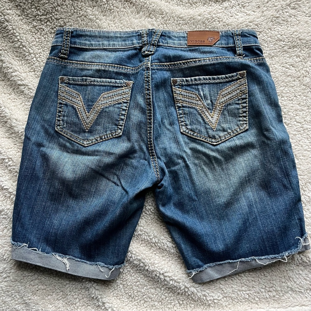 Vigoss distressed jean shorts Bermuda style